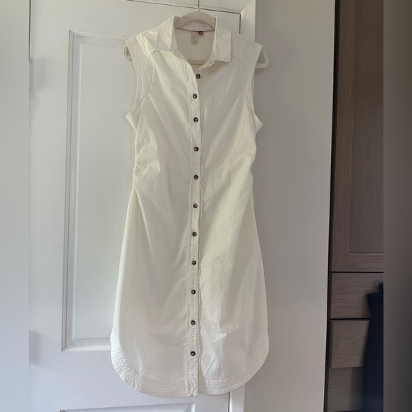 Pilcro Sleeveless White Button-Down Midi Dress - Picture 2 of 16
